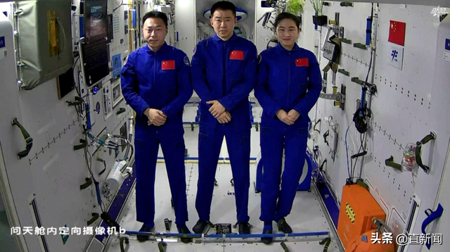 “天宫课堂”再开讲，香港学生踊跃参与丨香港一日