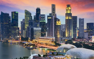新加坡：在西升东降的大浪潮强势崛起
