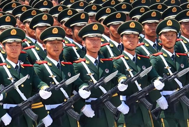 韩国网友：为什么中国不强制服兵役？日本网民警觉：你什么意思？