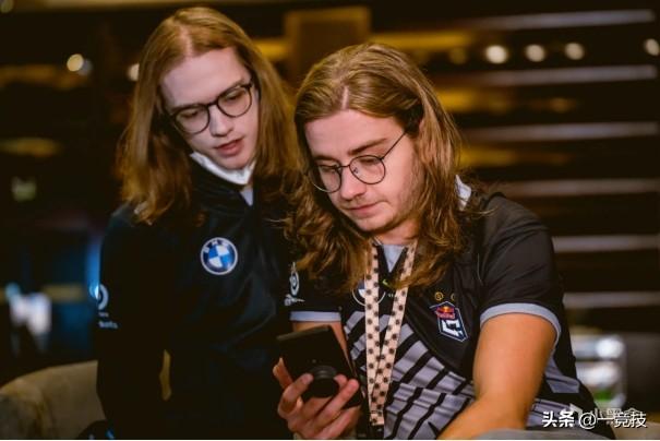 「DOTA2」OG队长Misha终于顺利抵达新加坡