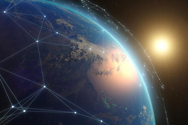 未来的“卫星电网”将能像传输数据一样向全球传输能量