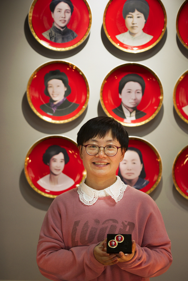 女大学生辞去上市公司董秘回乡当新农人，10年后怎么样了