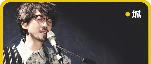 他在巅峰期被雪藏8年，患病暴瘦40斤，如今53岁翻红掀起回忆杀