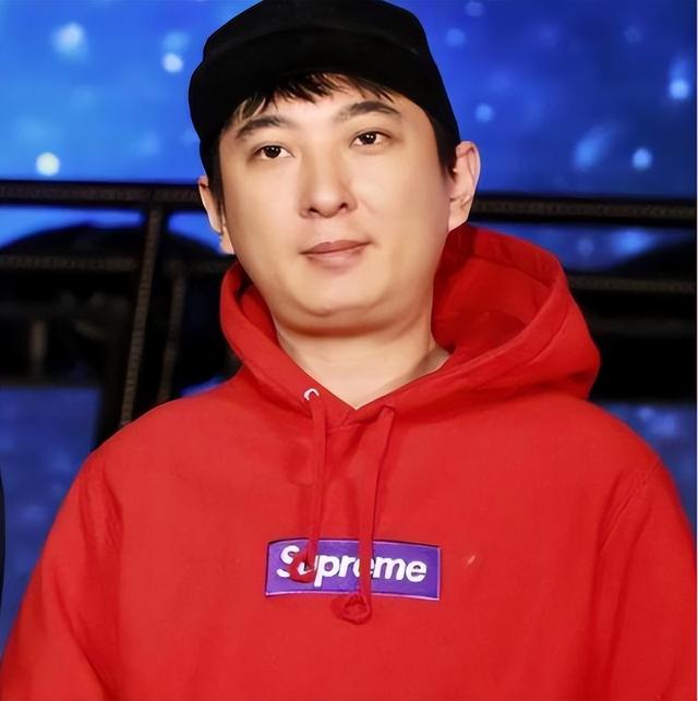 中国实业家花百万中介费，与日本女星发生关系，王思聪无辜躺枪