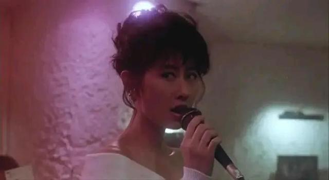 华语乐坛近30年来有哪些歌手可以称得上天王天后?