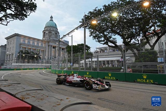 F1新加坡大奖赛举行练习赛