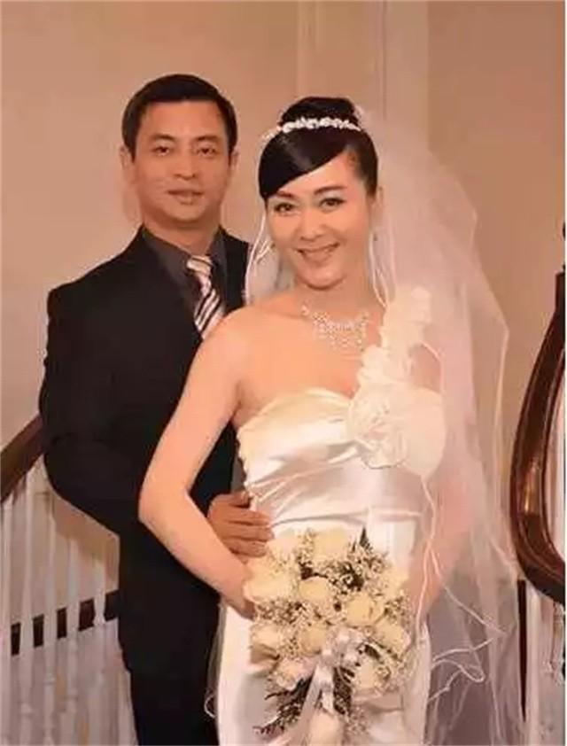 李琳：被前夫一巴掌扇到离婚！二婚嫁世界冠军，如今生活幸福滋润