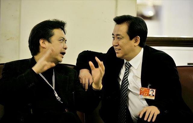 许家印英国豪宅值20亿，其实这并不夸张，李嘉诚香港豪宅值30亿