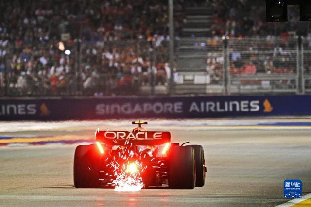 F1新加坡大奖赛排位赛：勒克莱尔获杆位