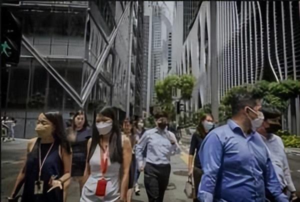 新加坡单日确诊新冠连续7天5000+突冒出的“天选之子”是什么梗？