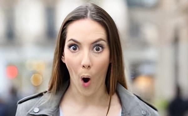 英国交换生来新加坡游学，结果被昂贵房租逼到翘课“逃亡”大马