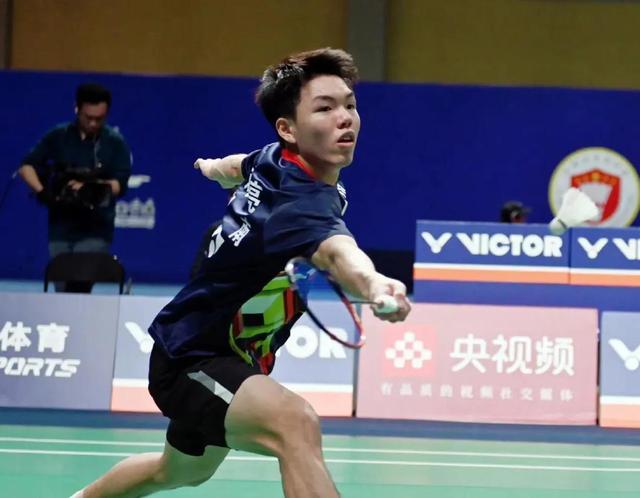 国羽9连胜！陈鲁力压头号种子，高昉洁完胜新加坡黑马，刘亮晋级