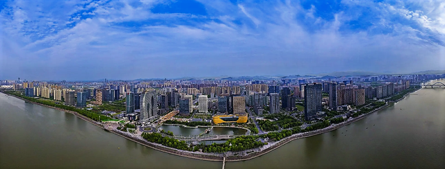 走访杭甬台嘉湖上市公司后，我发现浙江经济强大的奥秘尽在于此