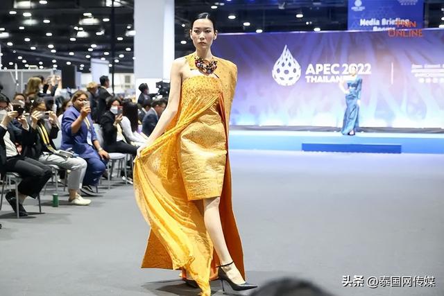 APEC泰丝时装秀！泰国向世界展示泰丝软实力