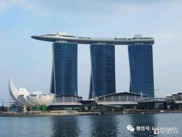 “来了新加坡就应该去住下金沙酒店，生活不止眼前的奔波”