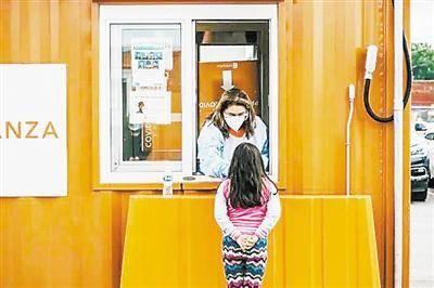 新冠+流感+RSV感染：美国今冬很可能面临流行病“三重疫情”