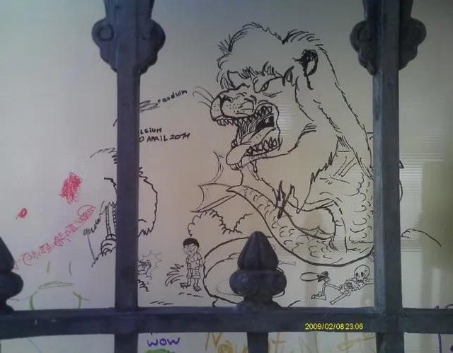 你猜中国人在新加坡的涂鸦墙上都留下了什么？