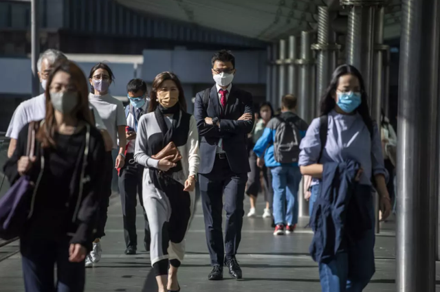 港新英人才政策对比！英国最傲，新加坡最宽松，香港竟最挑？