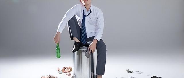 新加坡还在裁员？翻倍增长、如履薄冰