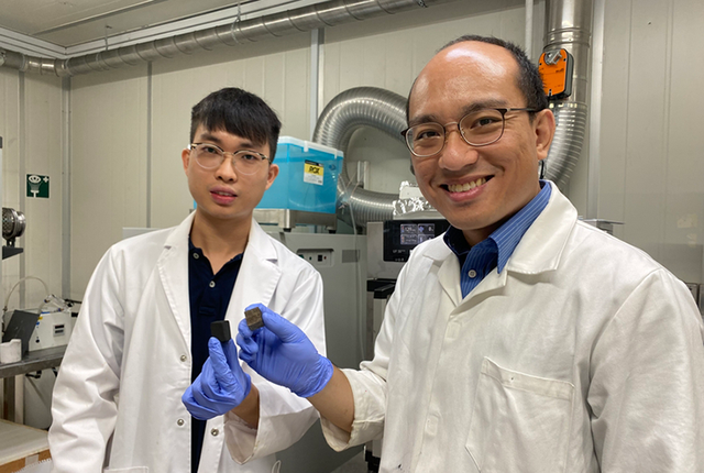 新科技 | 新加坡科学家发布废纸变锂电池技术