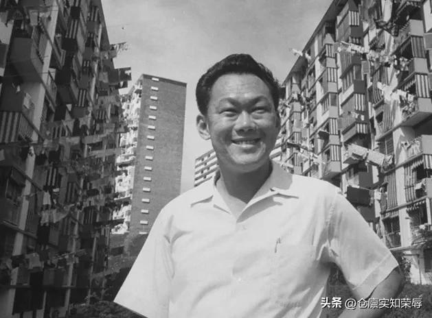 新加坡前总理李光耀的“反腐经”