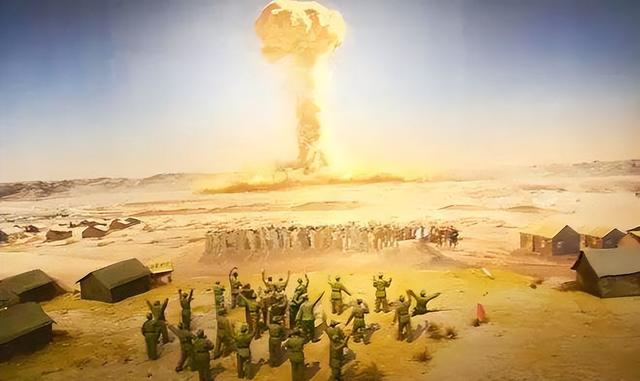 英国曾在中国家门口部署48枚核弹，计划轰炸中国，最后为何放弃了