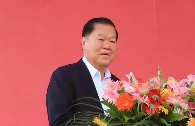 印尼第三富豪的爱国情缘：把你们送到毛主席、周总理身边学习中文