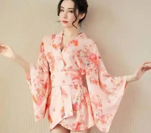 康有为郭沫若辜鸿铭等名人为何都喜欢娶日本女人？