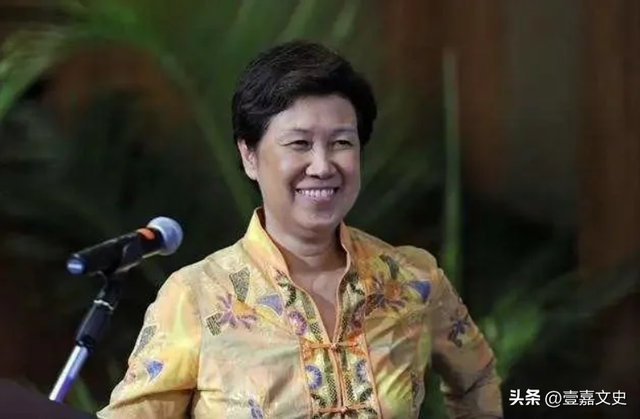 新加坡第一夫人何晶：在中国投资上千亿，为何公开嘲讽美国和台湾