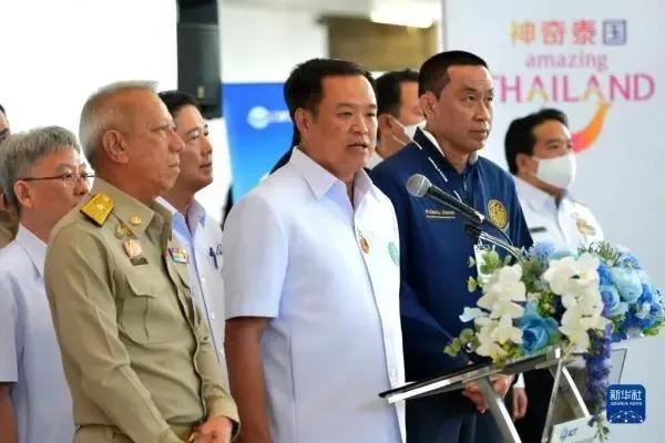中越、中老通关，泰国官员为中国游客接机，新加坡公平对待中国人
