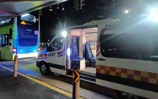 乘客突然倒下，新加坡女车长临危不乱以CPR挽救一命