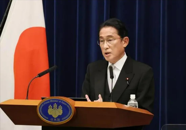 日本扩军惹众怒，岸田遭遇滑铁卢，一谈到钱，日本老百姓都不干了