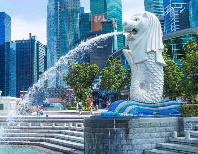 新加坡是怎么发展的？为什么人均GDP能排亚洲第一