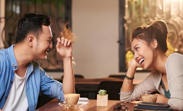 新加坡春节期间情侣租赁服务激增