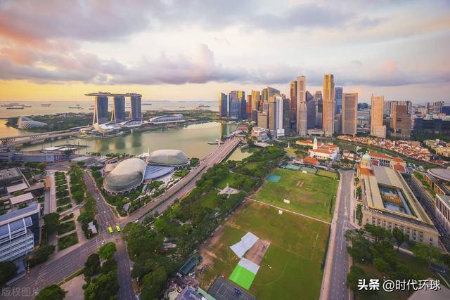 新加坡房屋销售连续三个月下滑至14年最低水平