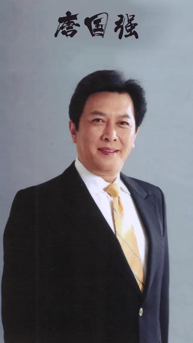 “网红鼻祖”凤姐曝：国家一级演员唐国强疑似已移民美国