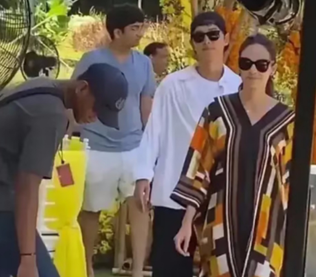 宋仲基英国女友身份曝光！当年双宋BE背后，竟还有这么多后续猛瓜