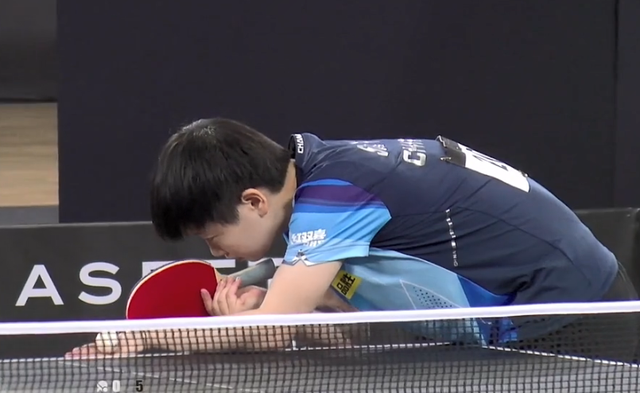 恭喜！孙颖莎4-0新加坡选手王歆茹晋级，单局轰出11-0，太残暴了