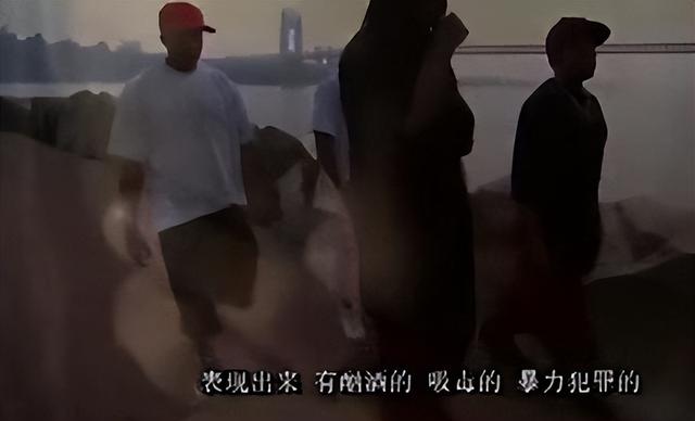 新加坡退休男子不堪孤独烧屋自杀，“我一直爱你们，再见。”