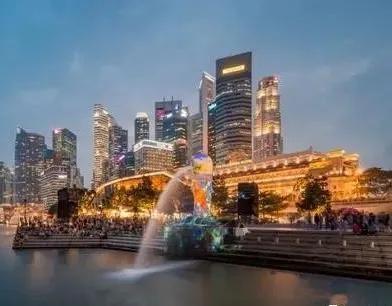 抛弃香港，拥抱新加坡，深圳迈出关键一步