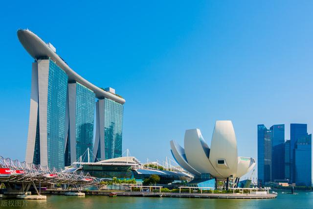 注册新加坡公司的优势、流程都有什么，需要什么材料？