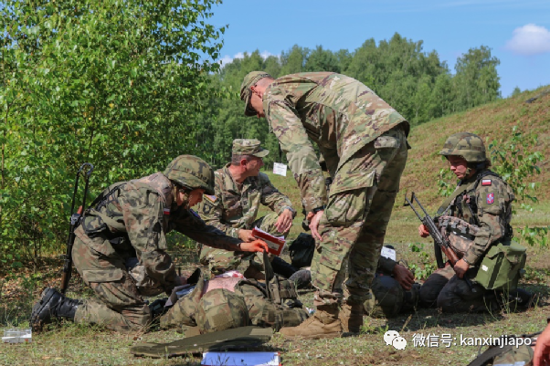 美国军医非洲遇袭，新加坡女会计师为网恋情郎掏空37万新元，最终夫离子散