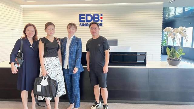 进军东南亚市场第一站 它人机器人赴新加坡推动经贸交流与合作