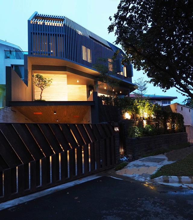 新加坡住宅别墅案例-Screen House Poiesis Architects （950m2）