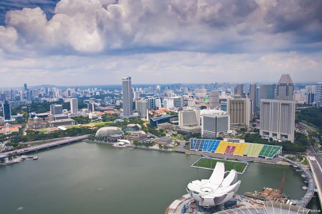 为何新加坡能取代香港成为亚洲金融中心？