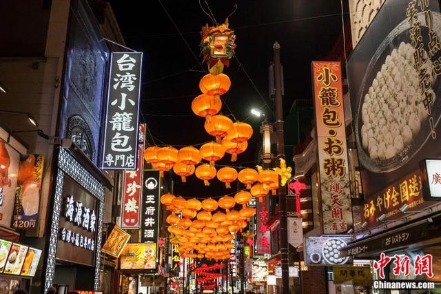 风情丨中国花灯如何成为日本春节祭的风景诗？