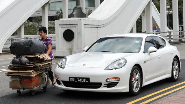 为减少贫富差距，新加坡将提高对豪车的征税，最高涨幅高达100%