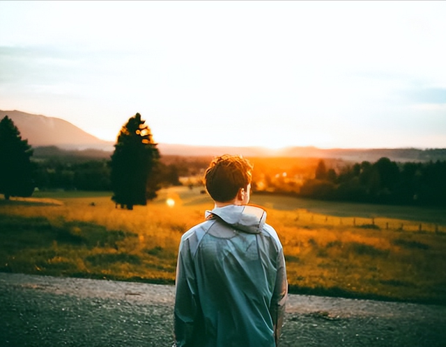 认识4年告白了！“只是朋友”，新加坡男子向女子索赔300万新元