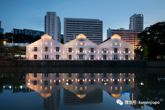 新加坡用120年的老仓库改建酒店，竟然成标志性建筑