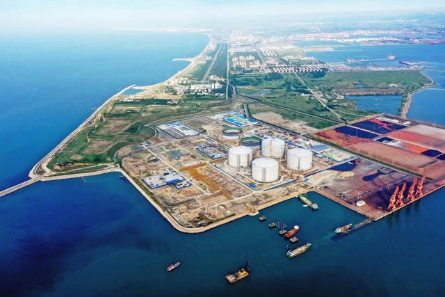 走出去！擂响春天“奋进战鼓” 龙口市赴新加坡、中国香港招商团启程